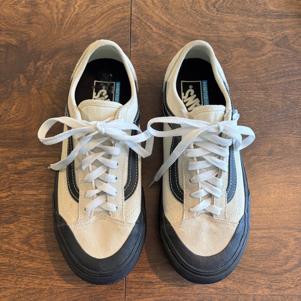 Vans Men’s Black and Off White Sneakers